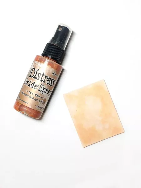 Tea Dye ranger distress oxide spray tim holtz 1